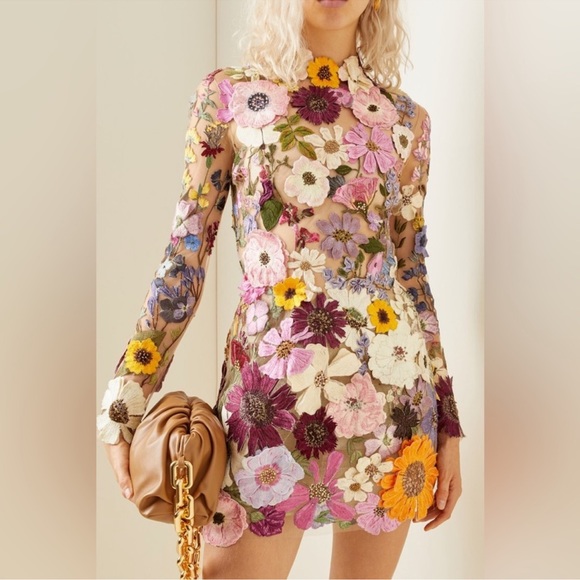 5⭐️CASA B💫| Blooming Elegance: The Enchanté Floral Embroidered Luxe Dress - Picture 16 of 16